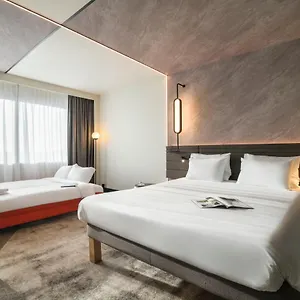 https://novotel-brainpark.ihotelsrotterdam.com